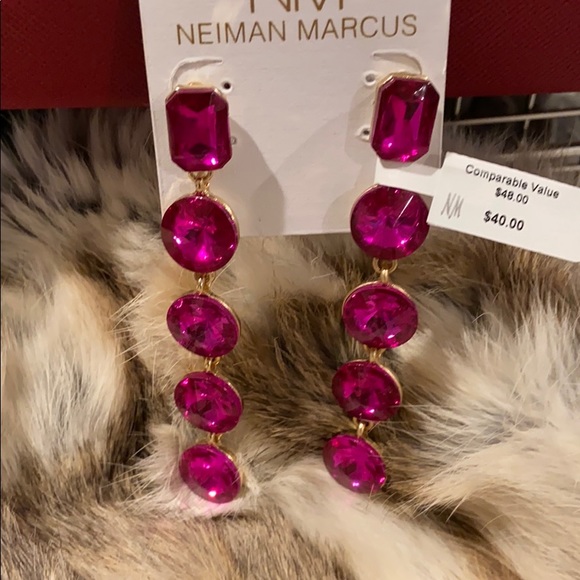 Neiman Marcus Magenta Rhinestone Earring - Picture 3 of 3